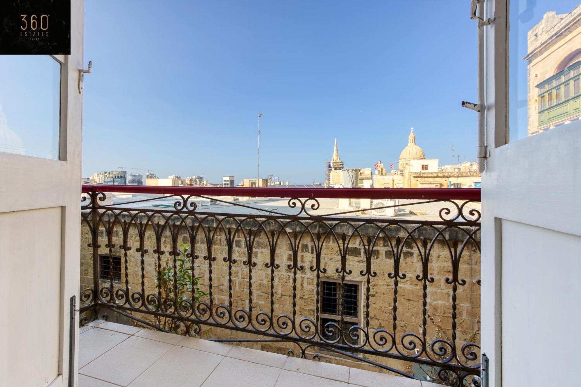 A 1Br Stylish, Fully Equipped Home In The Capital By 360 Estates Валета Екстериор снимка